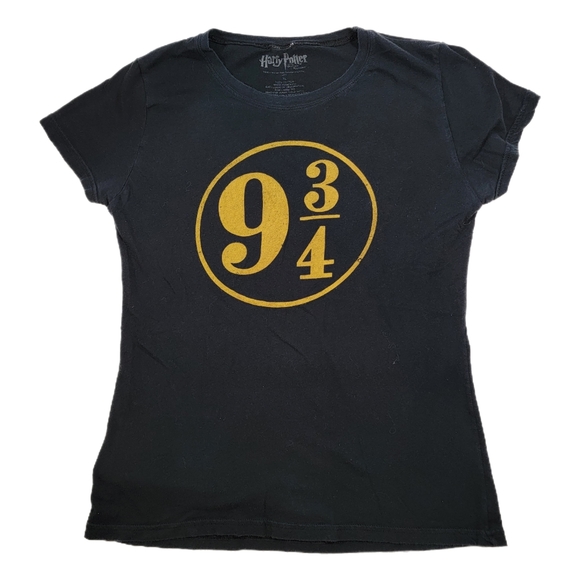 Harry Potter Tops - Harry Potter 9 3/4 Juniors T-Shirt Size XL Black Women's